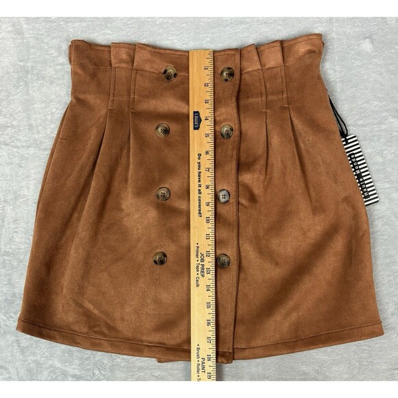 4 For $20 Haute Monde Women’s Size Large Faux Suede Button Front Mini Skirt - Picture 4 of 8